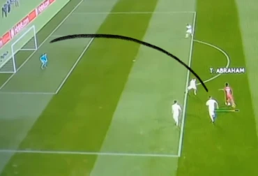 cara tendangan melengkung ps3