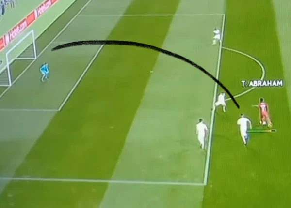 cara tendangan melengkung ps3